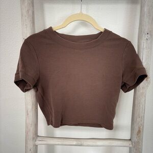 ALO Yoga Chocolate Ribbed Crop Top